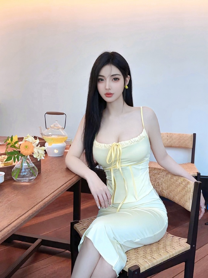 与凤行